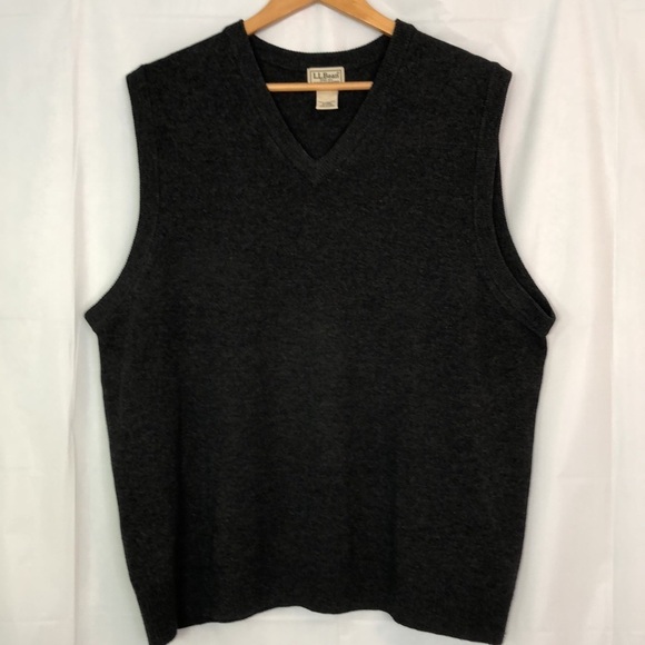 LL Bean Mens XL Regular Black/Gray V-Neck Pullover Vest 100% Lambs Wool - Picture 3 of 10